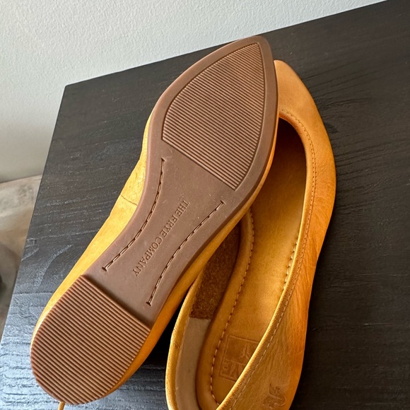 Brand new Frye Regina Ballet Flats - Picture 6 of 7